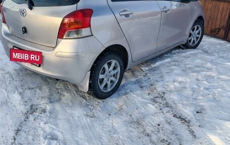 Toyota Vitz, 2010 год, 730 000 рублей, 7 фотография