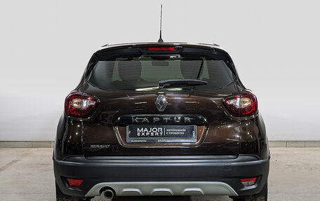 Renault Kaptur I рестайлинг, 2019 год, 1 310 000 рублей, 6 фотография