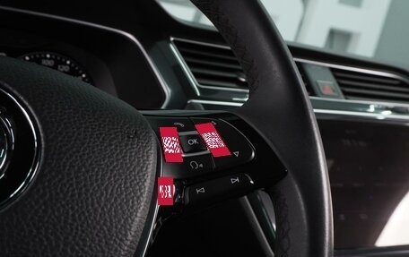 Volkswagen Tiguan II, 2018 год, 2 499 000 рублей, 21 фотография