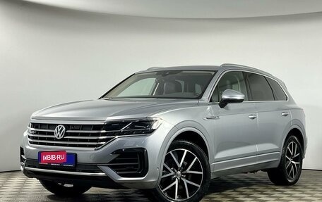 Volkswagen Touareg III, 2019 год, 4 700 000 рублей, 1 фотография