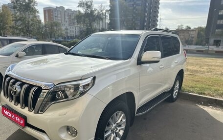 Toyota Land Cruiser Prado 150 рестайлинг 2, 2015 год, 3 950 000 рублей, 1 фотография