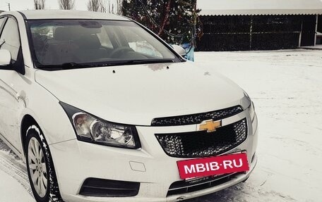 Chevrolet Cruze II, 2012 год, 750 000 рублей, 4 фотография