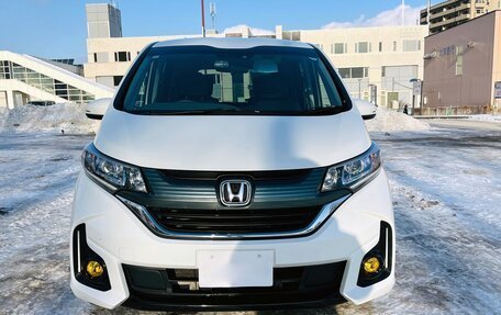 Honda Freed II, 2019 год, 1 370 000 рублей, 2 фотография