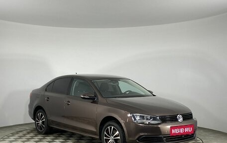 Volkswagen Jetta VI, 2014 год, 1 155 000 рублей, 3 фотография