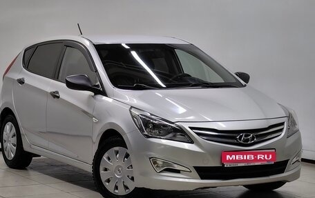 Hyundai Solaris II рестайлинг, 2015 год, 1 038 000 рублей, 1 фотография