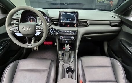 Hyundai Veloster II, 2021 год, 2 425 100 рублей, 7 фотография