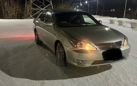 Toyota Camry V40, 2004 год, 850 000 рублей, 5 фотография