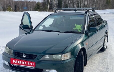 Honda Torneo, 1998 год, 310 000 рублей, 3 фотография