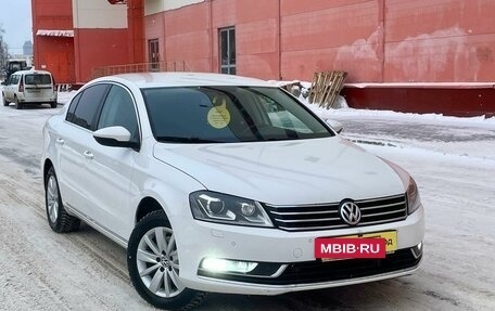 Volkswagen Passat B7, 2011 год, 1 049 000 рублей, 3 фотография