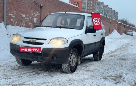 Chevrolet Niva I рестайлинг, 2014 год, 750 000 рублей, 2 фотография