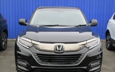 Honda Vezel, 2021 год, 1 810 000 рублей, 1 фотография