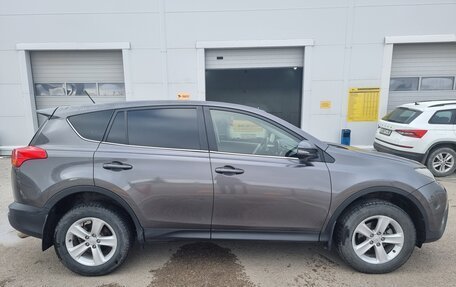 Toyota RAV4, 2013 год, 1 650 000 рублей, 5 фотография