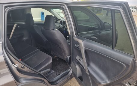 Toyota RAV4, 2013 год, 1 650 000 рублей, 28 фотография