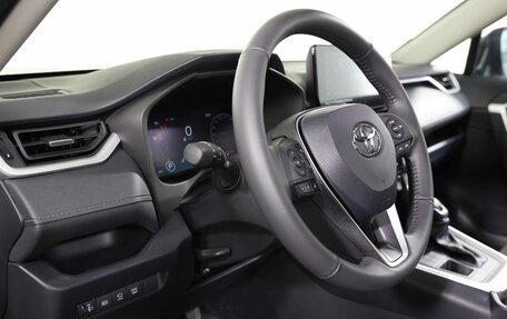 Toyota RAV4, 2024 год, 4 890 000 рублей, 11 фотография