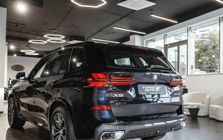 BMW X5, 2024 год, 23 000 000 рублей, 3 фотография