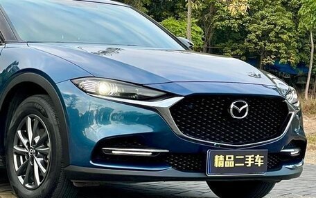 Mazda CX-4, 2022 год, 1 700 000 рублей, 8 фотография