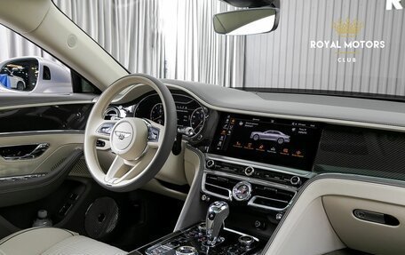 Bentley Flying Spur, 2021 год, 30 990 000 рублей, 8 фотография