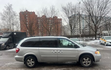 Dodge Caravan IV, 2005 год, 670 000 рублей, 2 фотография