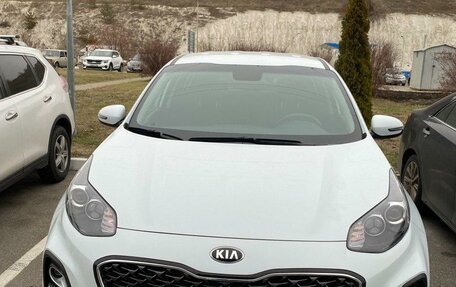 KIA Sportage IV рестайлинг, 2020 год, 2 599 000 рублей, 2 фотография