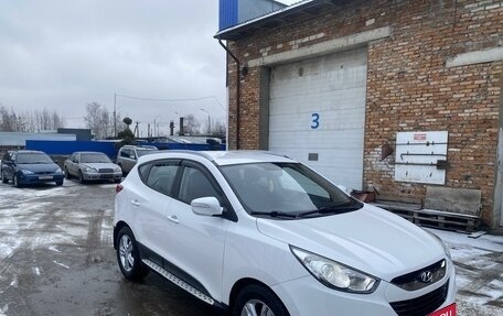 Hyundai ix35 I рестайлинг, 2011 год, 1 330 000 рублей, 1 фотография