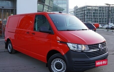 Volkswagen Transporter T6 рестайлинг, 2021 год, 3 700 000 рублей, 3 фотография