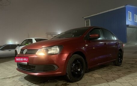 Volkswagen Polo VI (EU Market), 2015 год, 890 000 рублей, 2 фотография