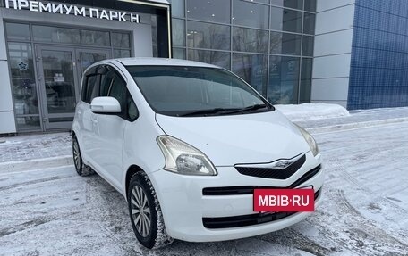 Toyota Ractis I, 2006 год, 640 000 рублей, 10 фотография