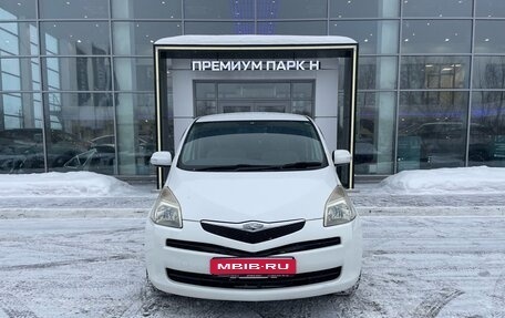 Toyota Ractis I, 2006 год, 640 000 рублей, 3 фотография