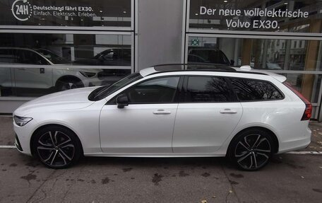 Volvo V90 II, 2023 год, 6 300 000 рублей, 3 фотография