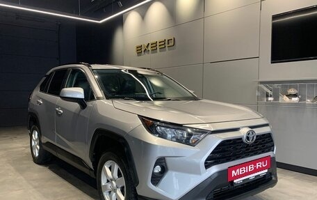 Toyota RAV4, 2020 год, 3 500 000 рублей, 6 фотография