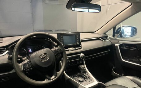 Toyota RAV4, 2020 год, 3 500 000 рублей, 8 фотография