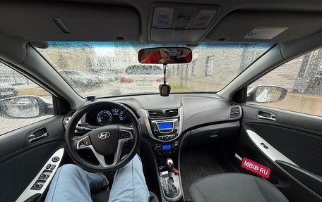 Hyundai Solaris II рестайлинг, 2014 год, 1 350 000 рублей, 2 фотография