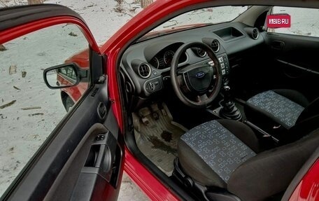 Ford Fiesta, 2005 год, 370 000 рублей, 8 фотография