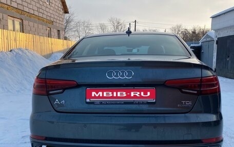 Audi A4, 2017 год, 2 950 000 рублей, 3 фотография