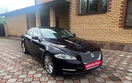 Jaguar XJ IV (X351), 2010 год, 1 580 000 рублей, 2 фотография