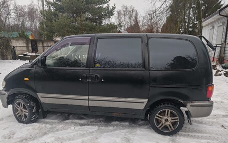 Nissan Serena I, 1998 год, 370 000 рублей, 5 фотография