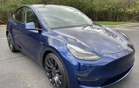 Tesla Model Y I, 2023 год, 6 198 000 рублей, 1 фотография