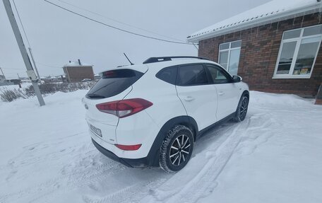 Hyundai Tucson III, 2015 год, 1 900 000 рублей, 2 фотография