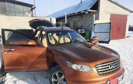 Infiniti FX I, 2005 год, 1 300 000 рублей, 14 фотография