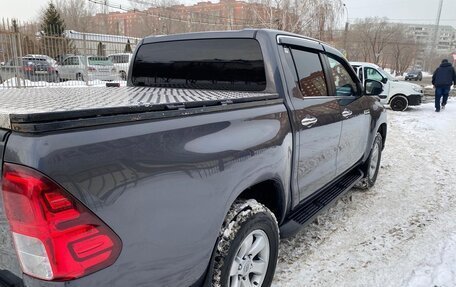 Toyota Hilux VIII, 2015 год, 3 300 000 рублей, 12 фотография