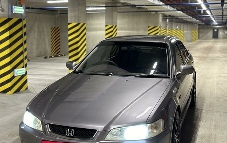 Honda Accord VII рестайлинг, 2002 год, 680 000 рублей, 3 фотография