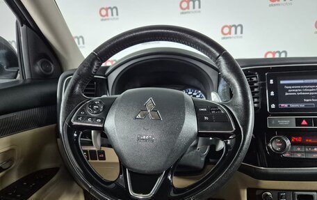 Mitsubishi Outlander III рестайлинг 3, 2019 год, 2 679 000 рублей, 8 фотография