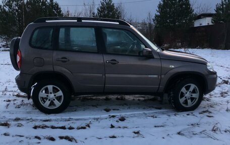 Chevrolet Niva I рестайлинг, 2015 год, 599 000 рублей, 14 фотография