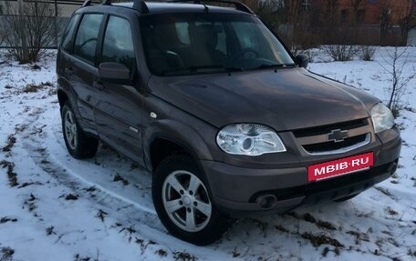 Chevrolet Niva I рестайлинг, 2015 год, 599 000 рублей, 13 фотография