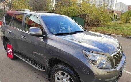 Toyota Land Cruiser Prado 150 рестайлинг 2, 2013 год, 3 450 000 рублей, 1 фотография