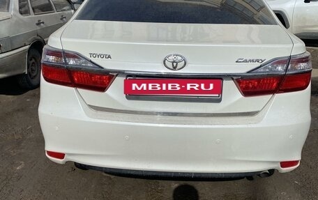 Toyota Camry, 2016 год, 1 850 000 рублей, 4 фотография