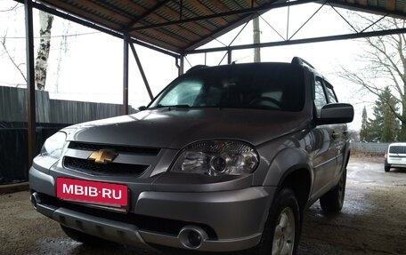 Chevrolet Niva I рестайлинг, 2016 год, 790 000 рублей, 4 фотография