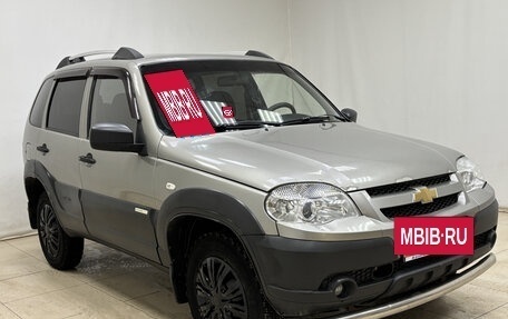 Chevrolet Niva I рестайлинг, 2012 год, 545 000 рублей, 3 фотография