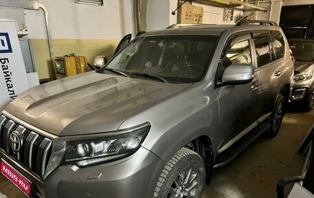 Toyota Land Cruiser Prado 150 рестайлинг 2, 2018 год, 5 100 000 рублей, 1 фотография