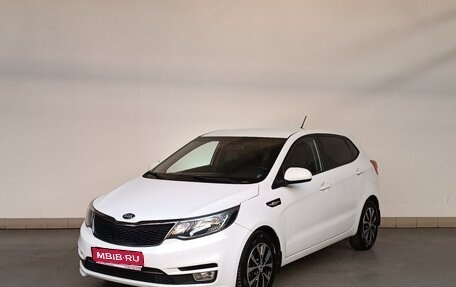 KIA Rio III рестайлинг, 2016 год, 1 000 000 рублей, 1 фотография